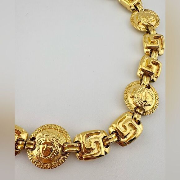 Rare & Vintage Versace Gold Finished Chain Necklace w/COA, Pristine - Picture 11 of 12